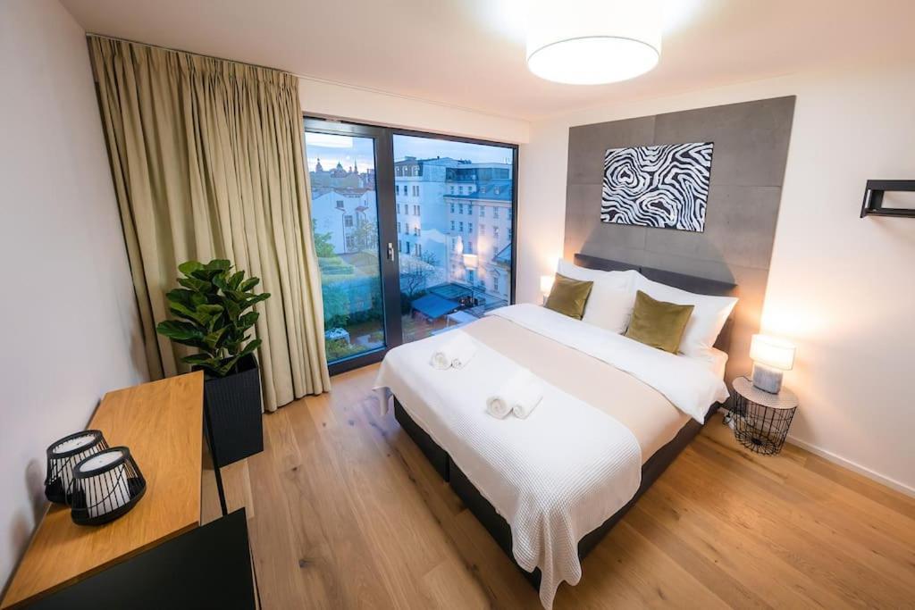 Appartamento 5br+2bath Old Town Industrial Penthouse, A/c Praga